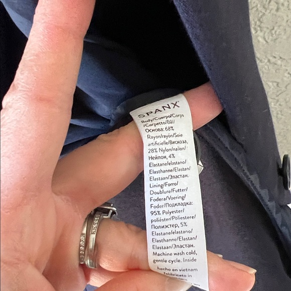 SPANX navy blue perfect collarless blazer - Picture 11 of 12